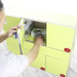 Elektromagnetna brava se otključava na signal sa beskontaktnog čitača